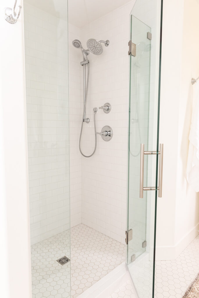 Traditional Bathroom with clear glass shower